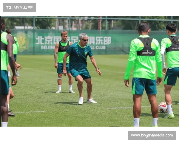 亚足联重罚北京国安面临禁赛和罚款中超耻辱一幕仅一天即爆冷